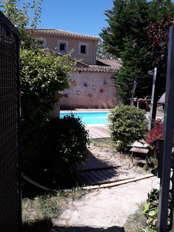 Brig'Gîte LʼIsle-sur-la-Sorgue Exterior foto