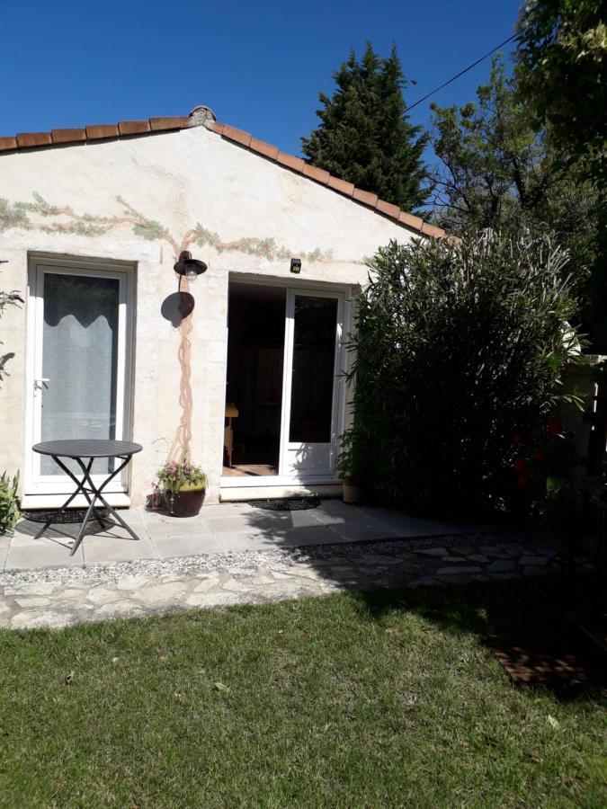 Brig'Gîte LʼIsle-sur-la-Sorgue Exterior foto